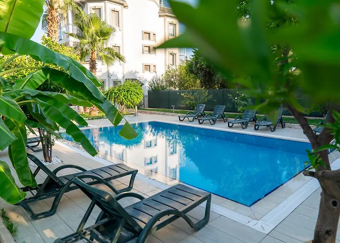 Goeynuek Garden Hotel