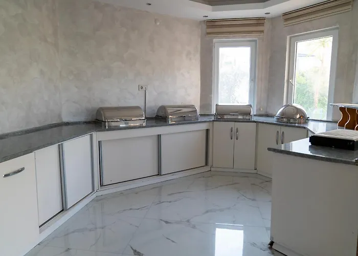 Hotel Goeynuek Garden Kemer