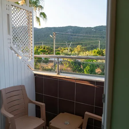 Goeynuek Garden Otel Kemer